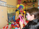 Maškarní párty s klaunem Bublinou 10.2. 2013 - Klaun Bublina - malování na obličej